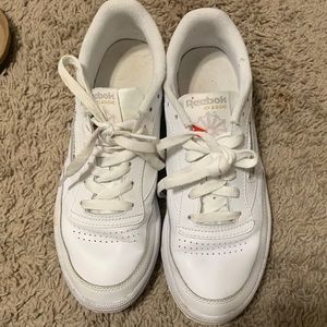 Used Reebok Shoes